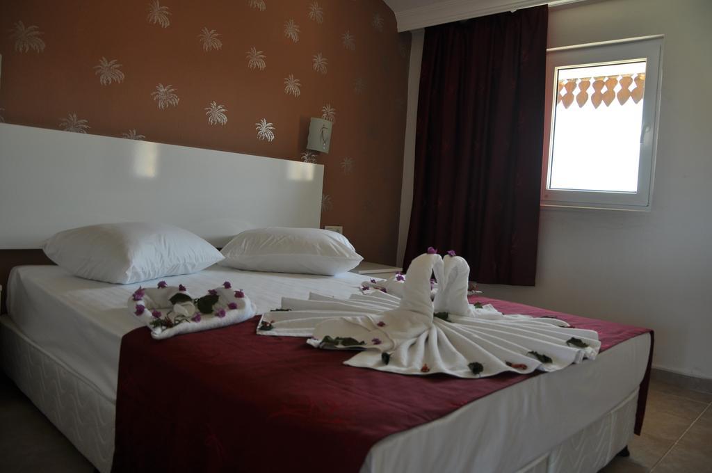 Almila Side Suite Hotel Zimmer foto